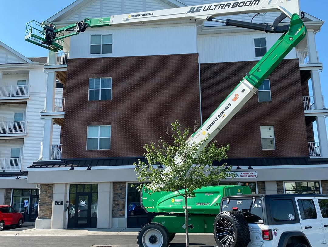  Bucket Truck & Boom Lift Work